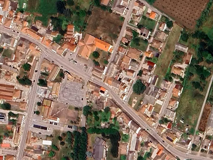 Immagine 6 di Appartamento in vendita  in Via Vittorio Veneto a Berra