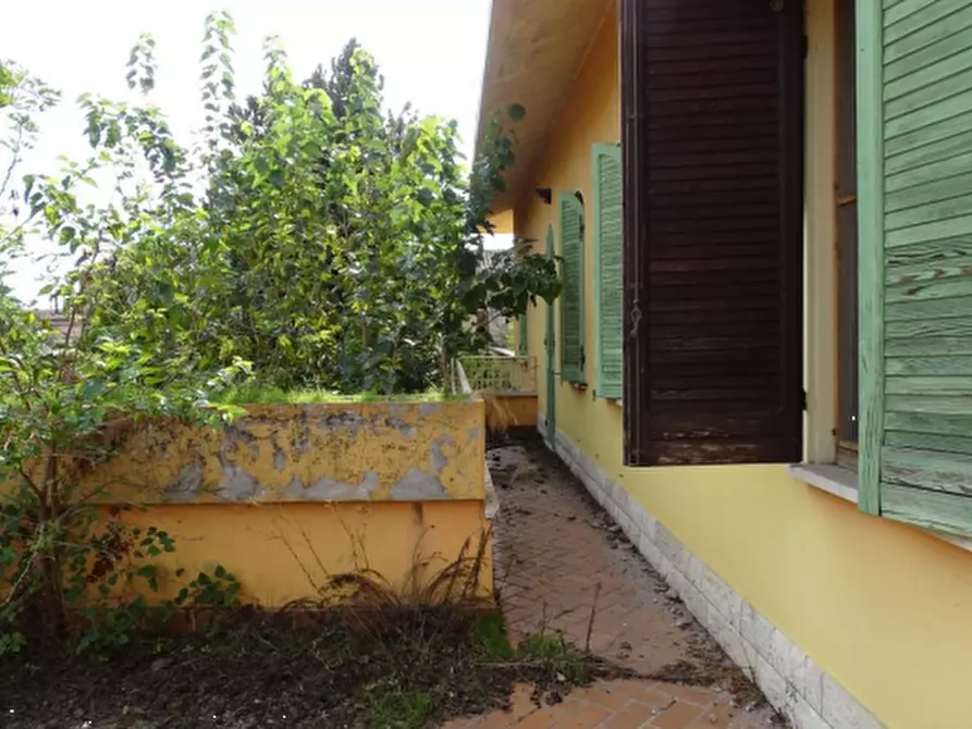 Immagine 2 di Appartamento in vendita  in Via Giuseppe Mazzini a Roverbella