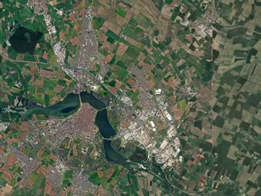 Immagine 16 di Appartamento in vendita  in Via Giuseppe Mazzini a Roverbella