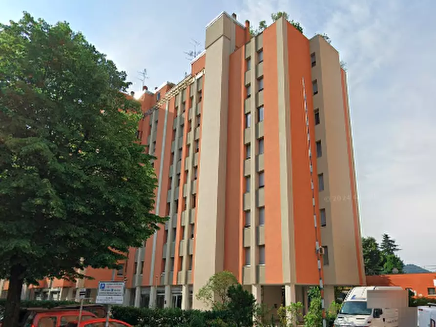 Immagine 3 di Appartamento in vendita  in Via Vittoria a Bologna