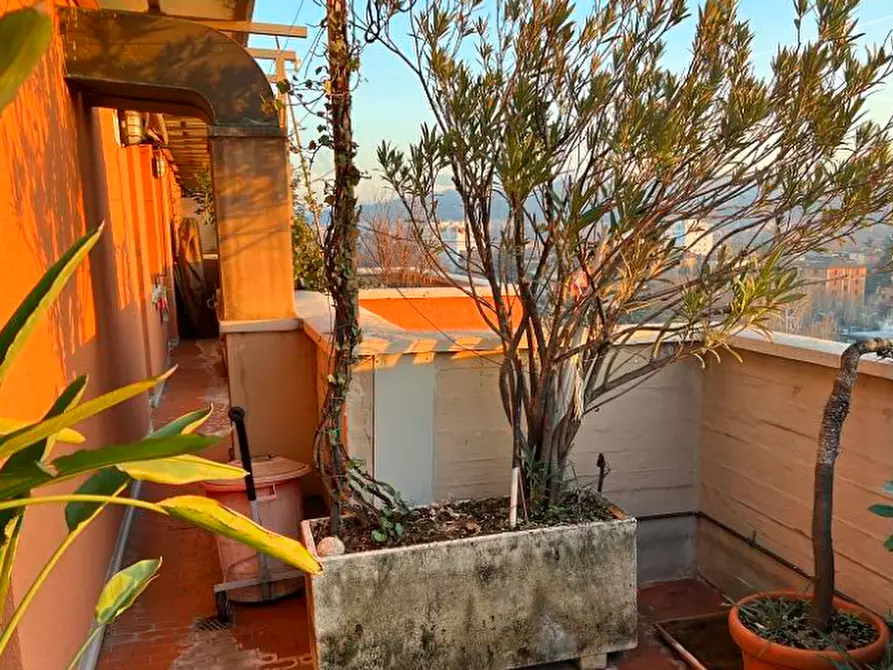 Immagine 11 di Appartamento in vendita  in Via Vittoria a Bologna