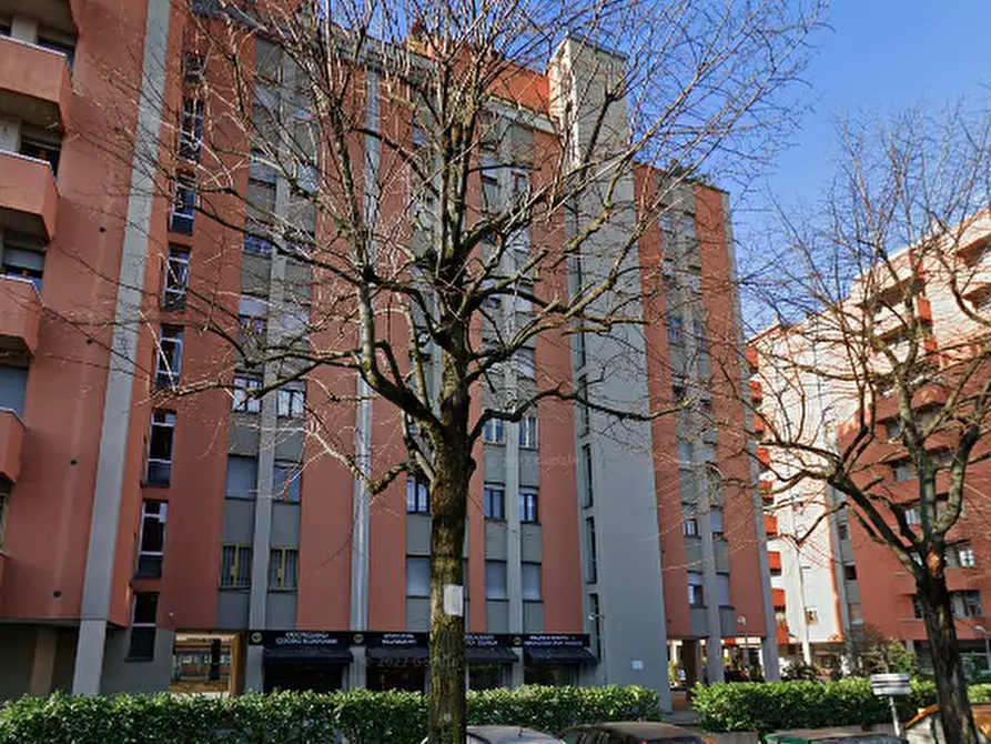 Immagine 14 di Appartamento in vendita  in Via Vittoria a Bologna