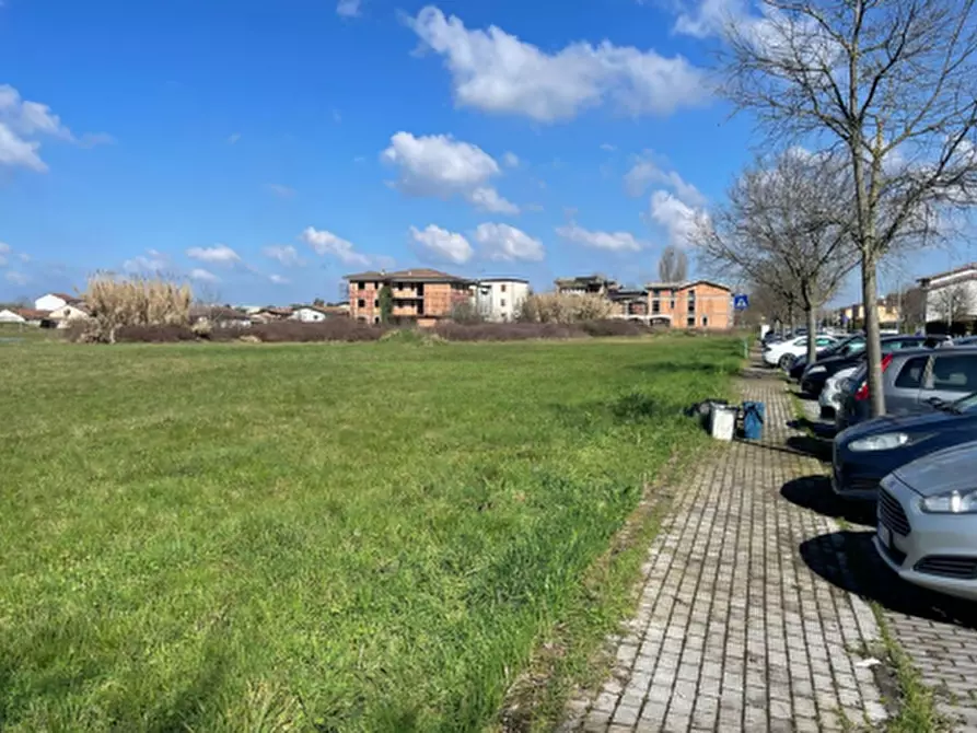 Immagine 11 di Terreno edificabile in vendita  in Via Don Astolfi a Bagnolo San Vito