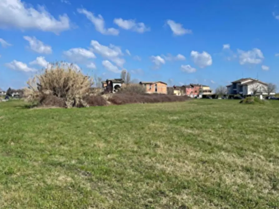 Immagine 4 di Terreno edificabile in vendita  in Via Don Astolfi a Bagnolo San Vito