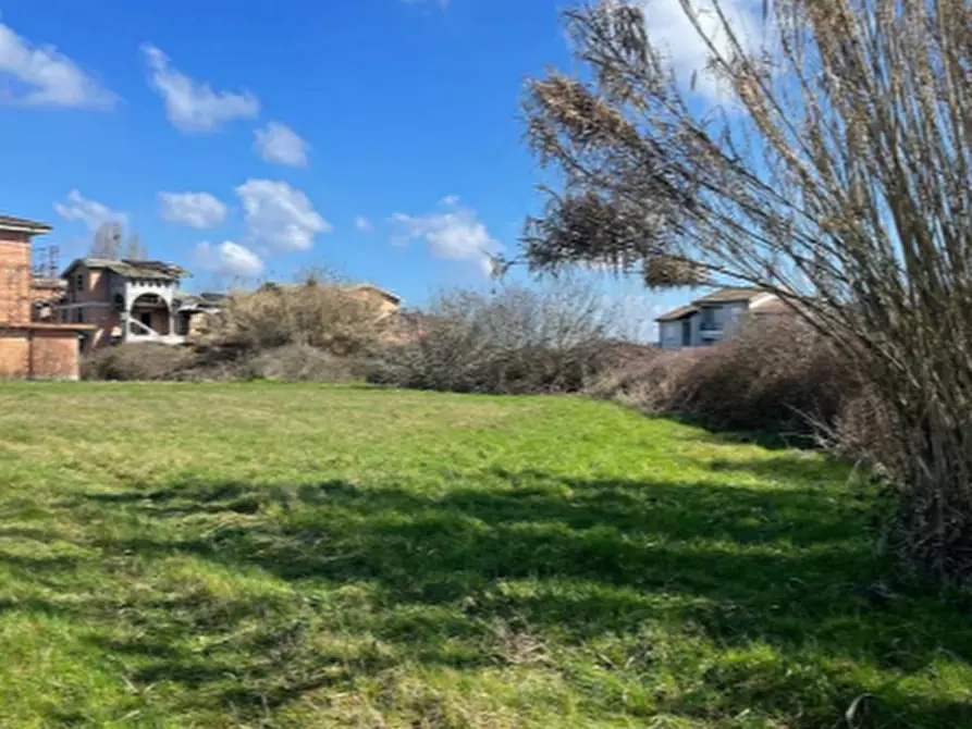 Immagine 10 di Terreno edificabile in vendita  in Via Don Astolfi a Bagnolo San Vito
