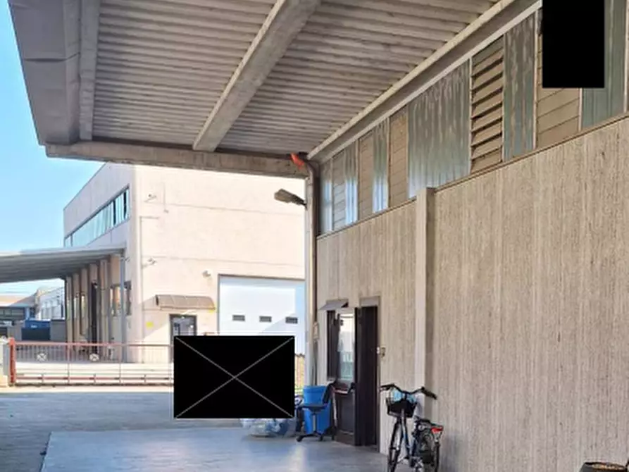 Immagine 4 di Laboratorio in vendita  in Via Romania a Castel Goffredo