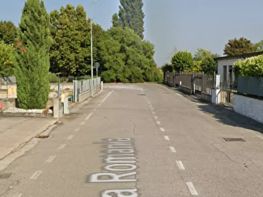 Immagine 12 di Laboratorio in vendita  in Via Romania a Castel Goffredo