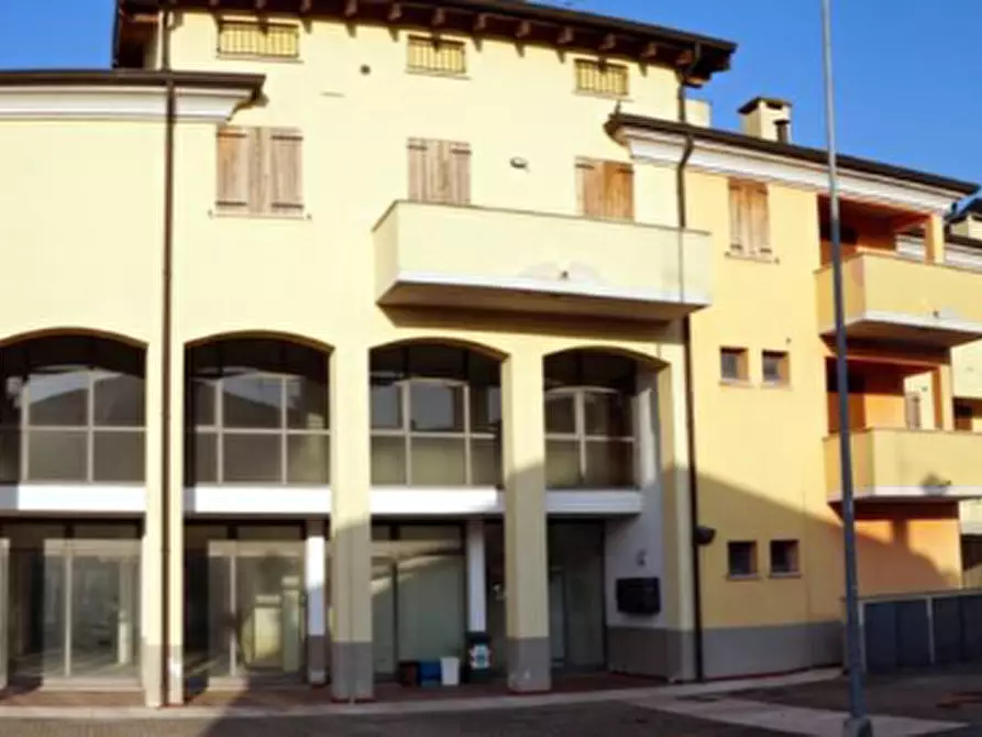 Immagine 3 di Ufficio in vendita  in Via Don Ulderico Caffini a Gonzaga