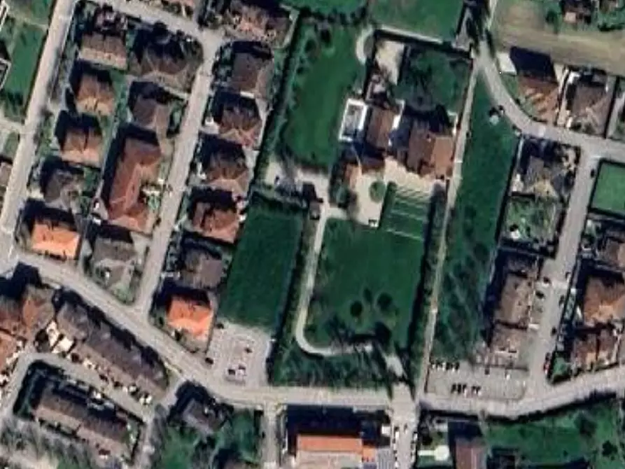 Immagine 10 di Negozio in vendita  in Via Don Ulderico Caffini a Gonzaga