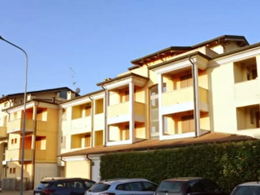 Immagine 1 di Negozio in vendita  in Via Don Ulderico Caffini a Gonzaga