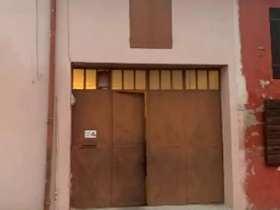 Immagine 3 di Porzione di casa in vendita  in Via Pangona a Viadana
