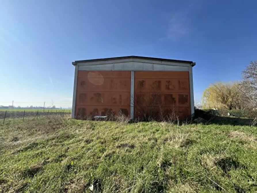 Immagine 2 di Capannone industriale in vendita  in Via Banzi Cento  a Budrio