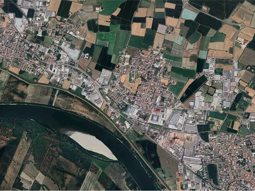 Immagine 21 di Porzione di casa in vendita  in Via Pangona a Viadana