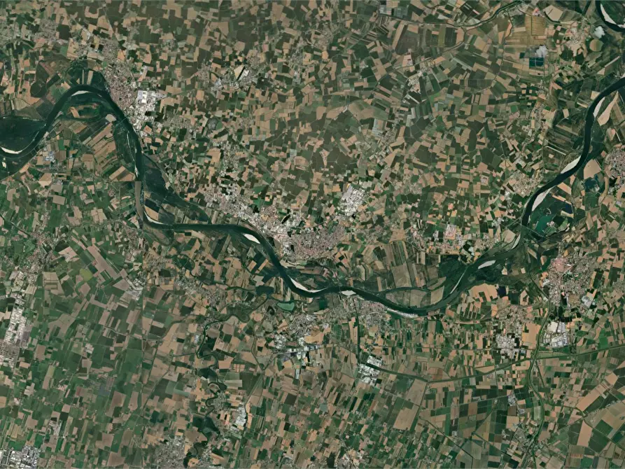 Immagine 23 di Porzione di casa in vendita  in Via Pangona a Viadana