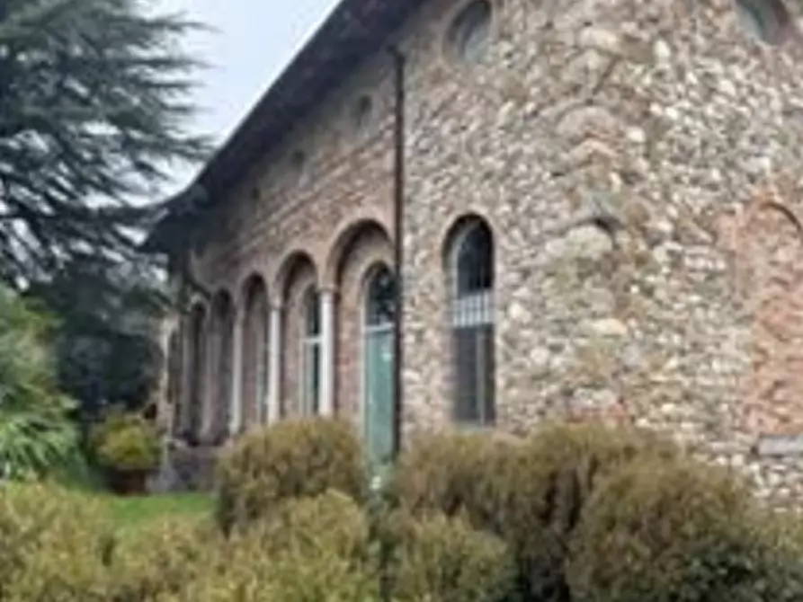 Immagine 2 di Villa in vendita  in Via Piave a Martignacco