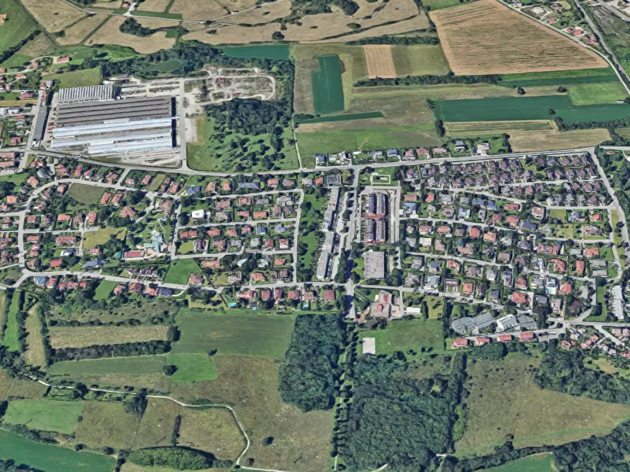 Immagine 4 di Garage in vendita  in Via delle Rose a Campoformido