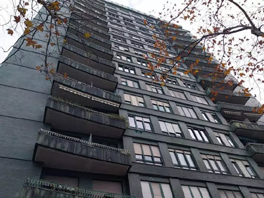 Immagine 1 di Appartamento in vendita  in Piazzale Biancamano a Milano