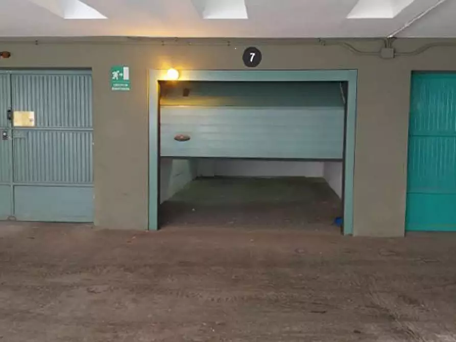 Immagine 17 di Appartamento in vendita  in Piazzale Biancamano a Milano