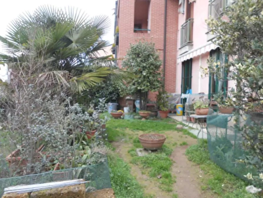 Immagine 5 di Appartamento in vendita  in Via Antonio Gramsci a Gessate