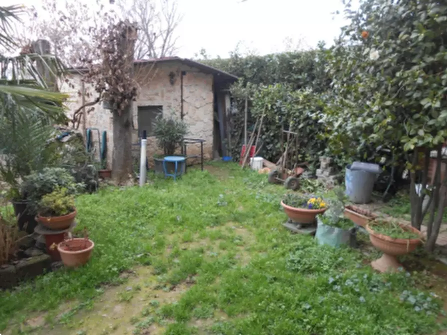 Immagine 7 di Appartamento in vendita  in Via Antonio Gramsci a Gessate