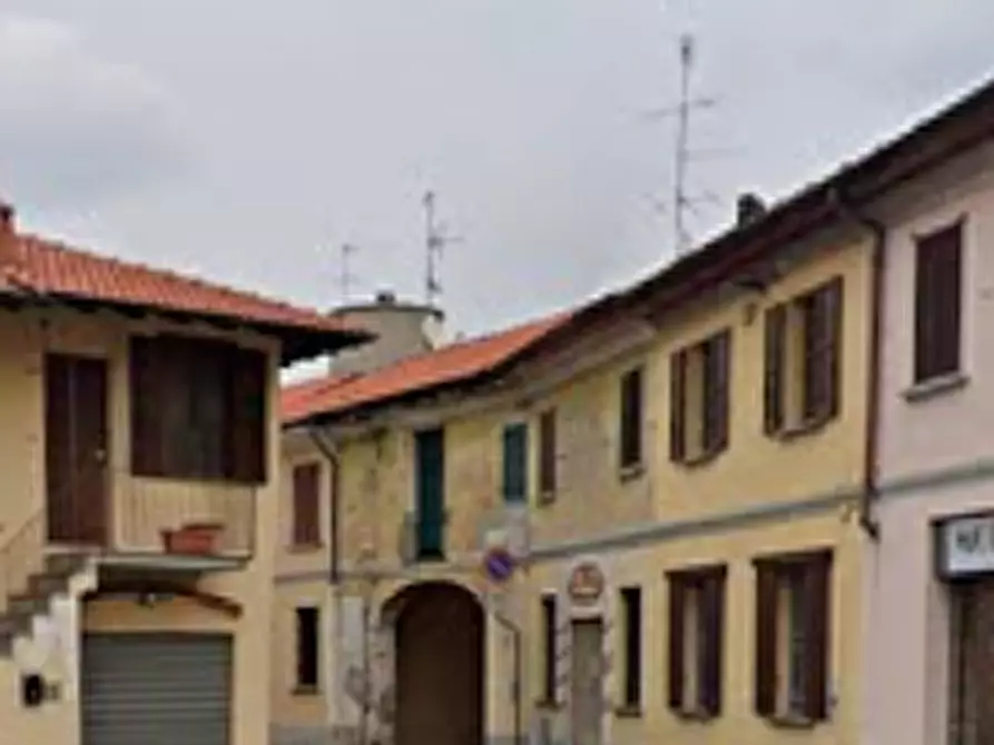 Immagine 3 di Appartamento in vendita  in Via Repubblica a Boffalora Sopra Ticino