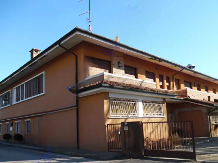 Immagine 3 di Negozio in vendita  in Via Sentinis a Varmo