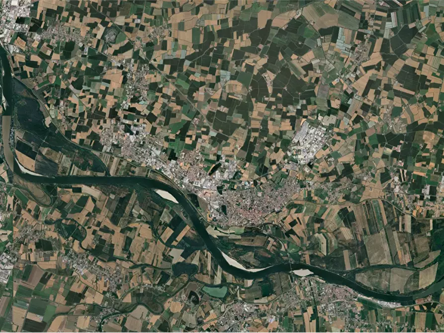 Immagine 26 di Porzione di casa in vendita  in Via Pangona a Viadana