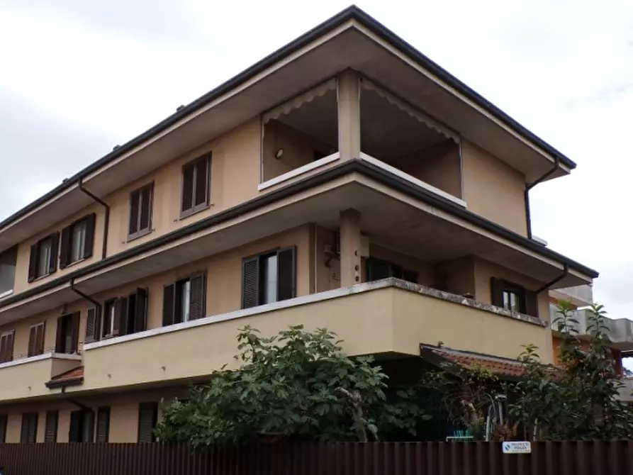 Immagine 2 di Appartamento in vendita  in Via Cesare Battisti a Rho