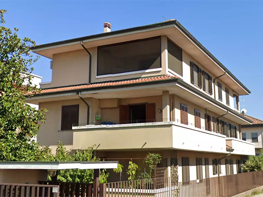 Immagine 7 di Appartamento in vendita  in Via Cesare Battisti a Rho