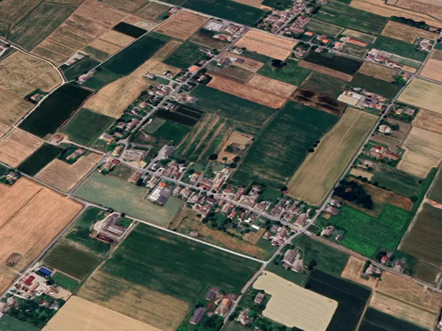 Immagine 14 di Casa indipendente in vendita  in Via Benvenuto Cellini a Castelnovo Di Sotto