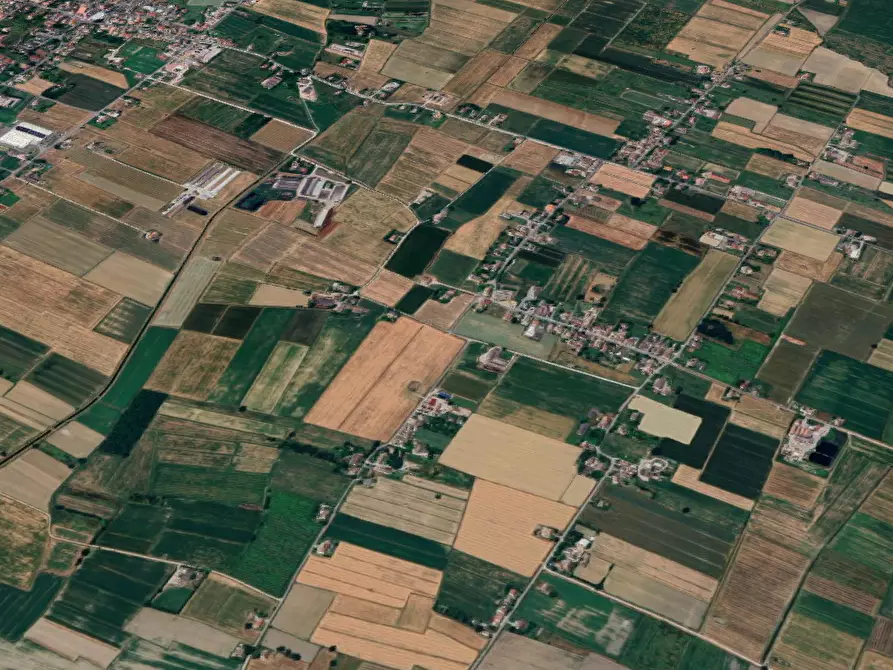 Immagine 16 di Casa indipendente in vendita  in Via Benvenuto Cellini a Castelnovo Di Sotto