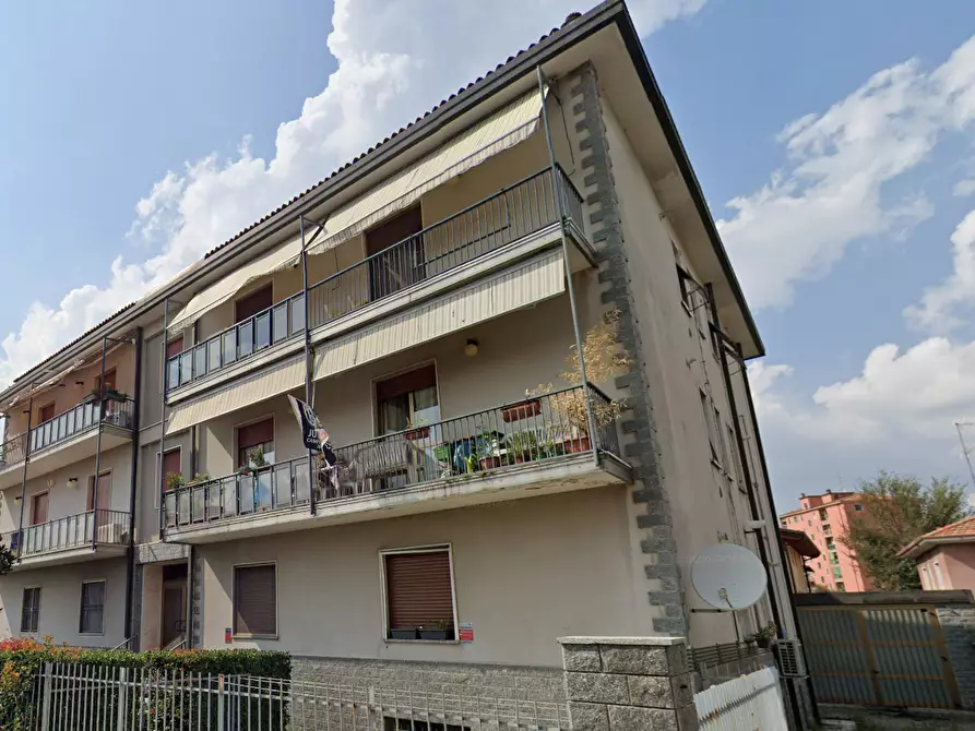 Immagine 7 di Appartamento in vendita  in Via Enrico Fermi a Senago