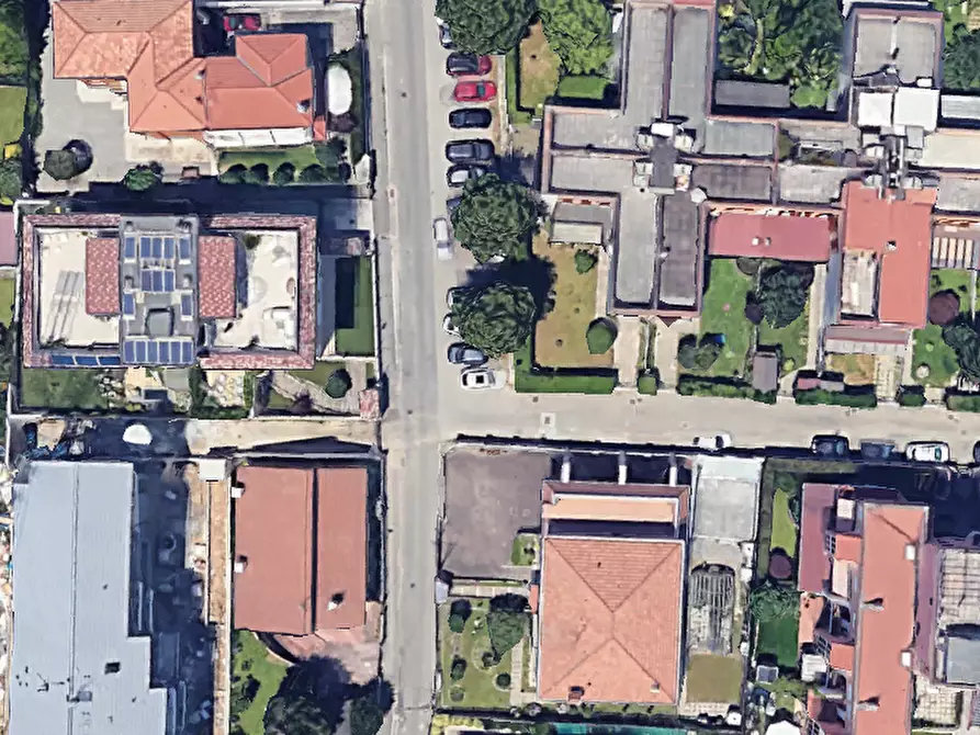 Immagine 11 di Villetta a schiera in vendita  in Via Dante Alighieri a Cesate