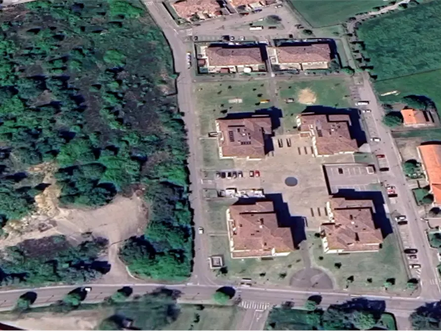 Immagine 20 di Negozio in vendita  in Piazzale Ventisette Gennaio a Casalgrande