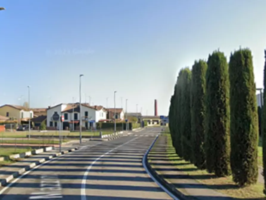 Immagine 11 di Magazzino in vendita  in Via Giuseppe Mazzini a Portomaggiore