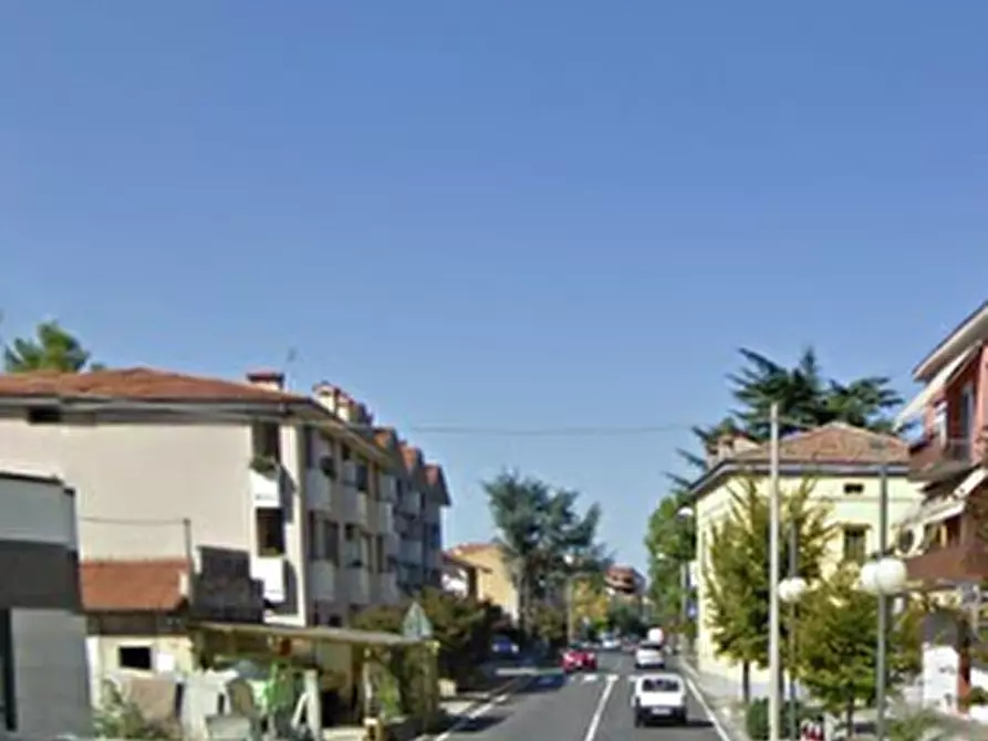 Immagine 8 di Appartamento in vendita  in Viale Venezia Giulia a Cormons