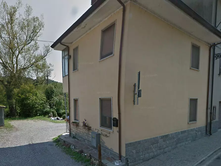 Immagine 7 di Casa indipendente in vendita  in Via Roma a Piozzano