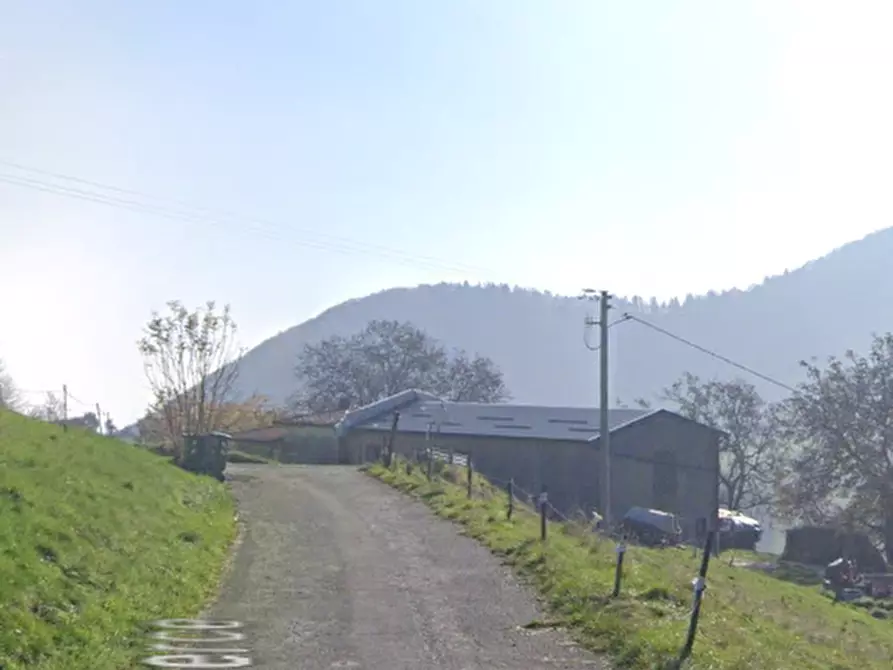 Immagine 13 di Appartamento in vendita  in Via delle Querce a Grone