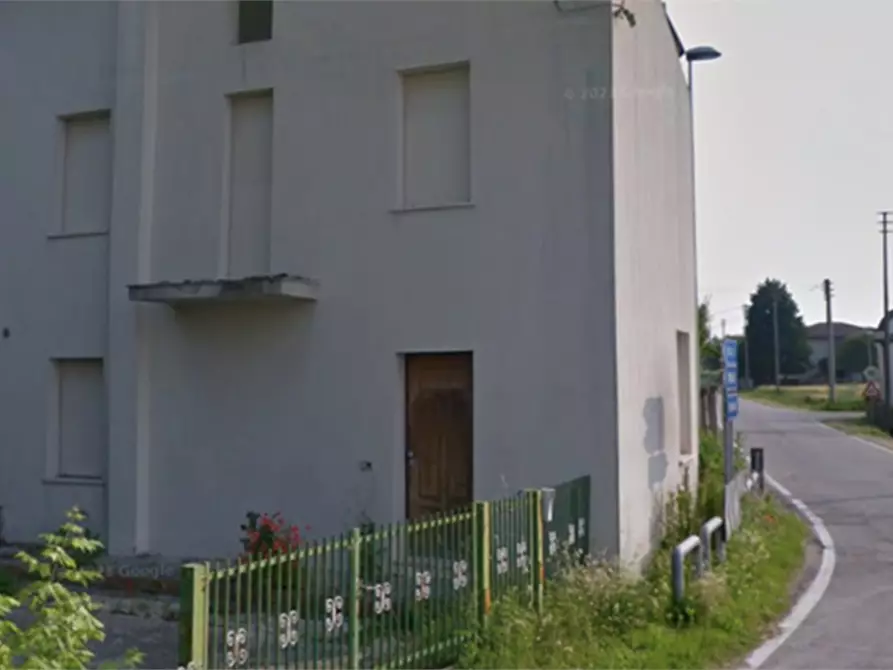 Immagine 13 di Casa indipendente in vendita  in Via Monti a Frassinelle Polesine