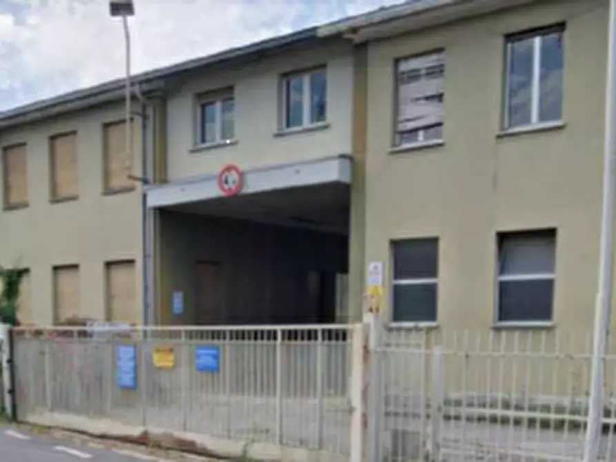 Immagine 15 di Capannone industriale in vendita  in Via Don Satiro Stucchi a Valgreghentino