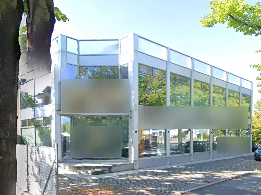 Immagine 3 di Stabile in vendita  in Via Bertini a Forli'