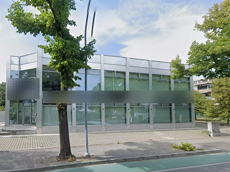 Immagine 8 di Stabile in vendita  in Via Bertini a Forli'