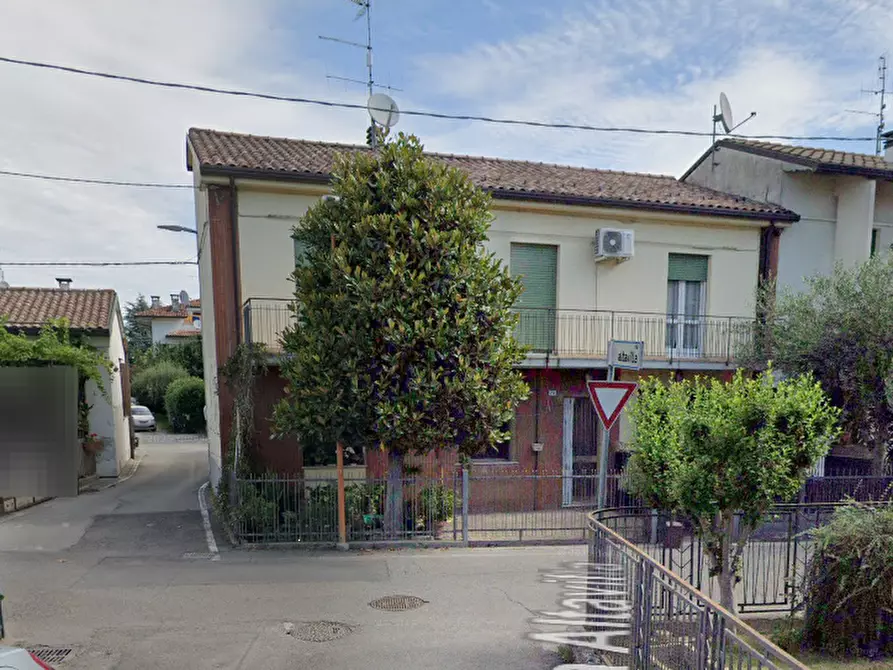 Immagine 6 di Appartamento in vendita  in Via Asiago  a Cesena