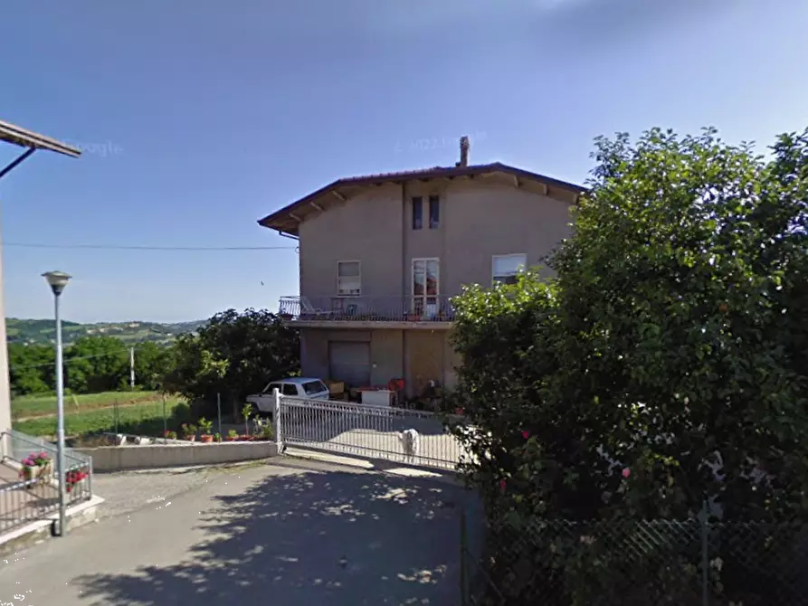 Immagine 22 di Appartamento in vendita  in  Via Giuseppe Garibaldi a Tavoleto