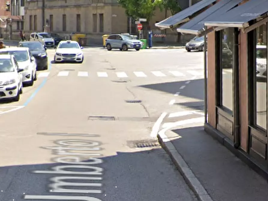 Immagine 5 di Garage in vendita  in via Umberto I a Rovigo