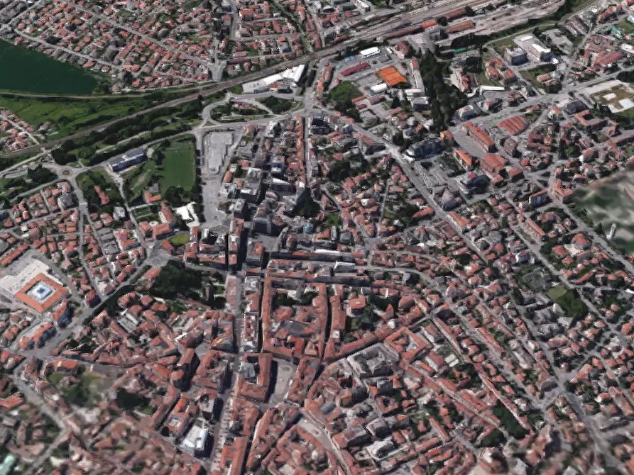 Immagine 9 di Garage in vendita  in via Umberto I a Rovigo