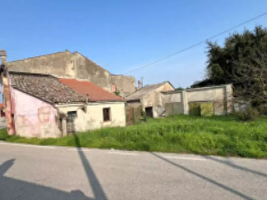 Immagine 7 di Casa indipendente in vendita  in Via Arginone Inferiore a Gavello