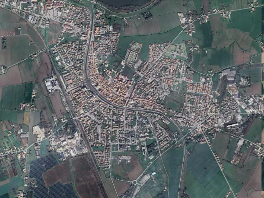 Immagine 5 di Garage in vendita  in Via Riviera Giacomo Matteotti a Badia Polesine