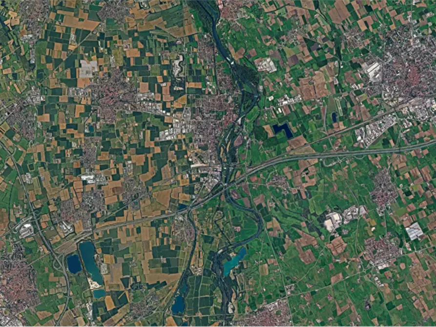 Immagine 10 di Garage in vendita  in Via Alessandro Volta a Cassano D'adda