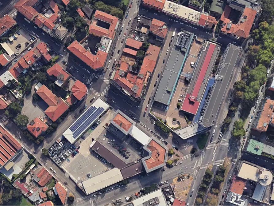 Immagine 13 di Appartamento in vendita  in Via Pier Francesco Mola a Milano